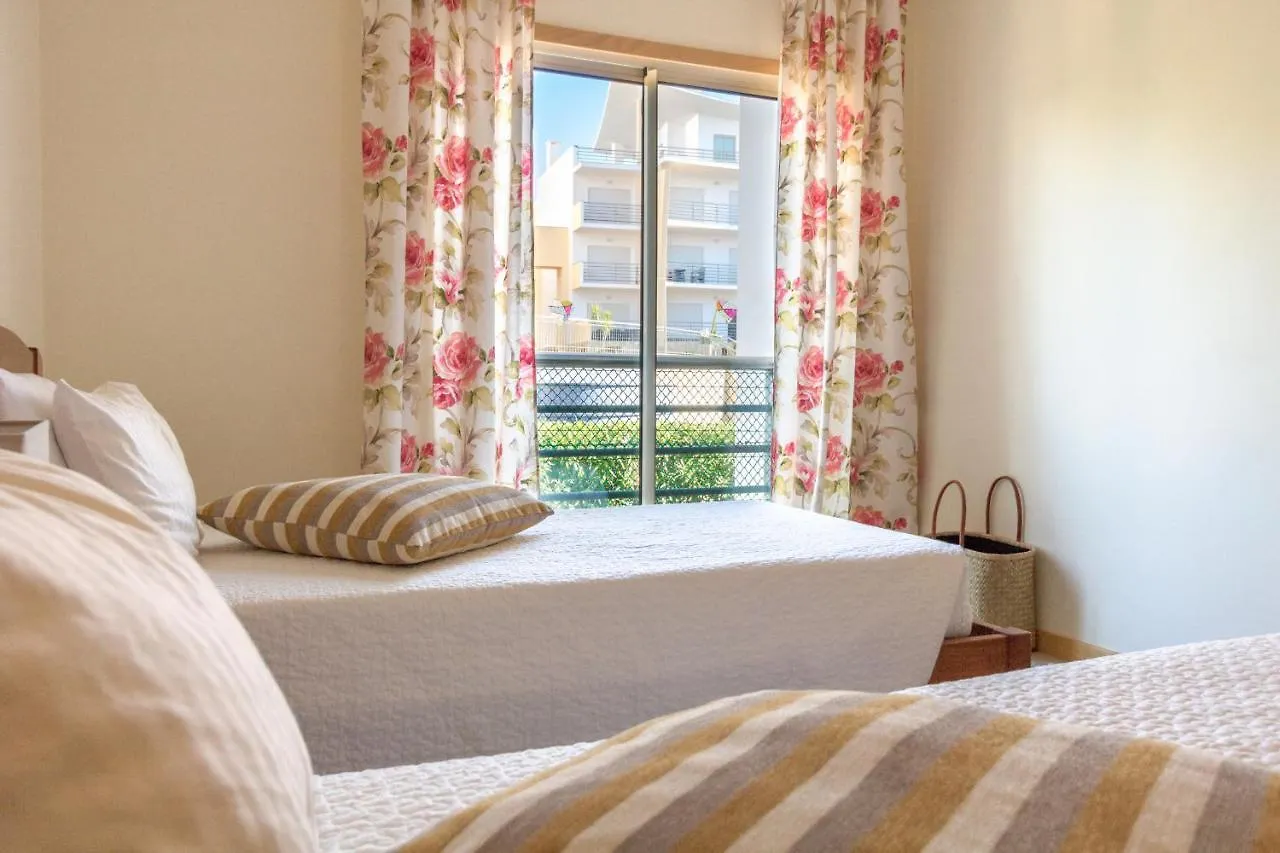 #004 Orada By Home Holidays Albufeira 0*,  Portugal