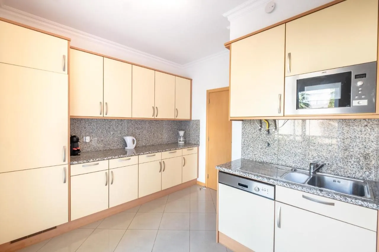 #004 Orada By Home Holidays Albufeira 0*,  Portugal